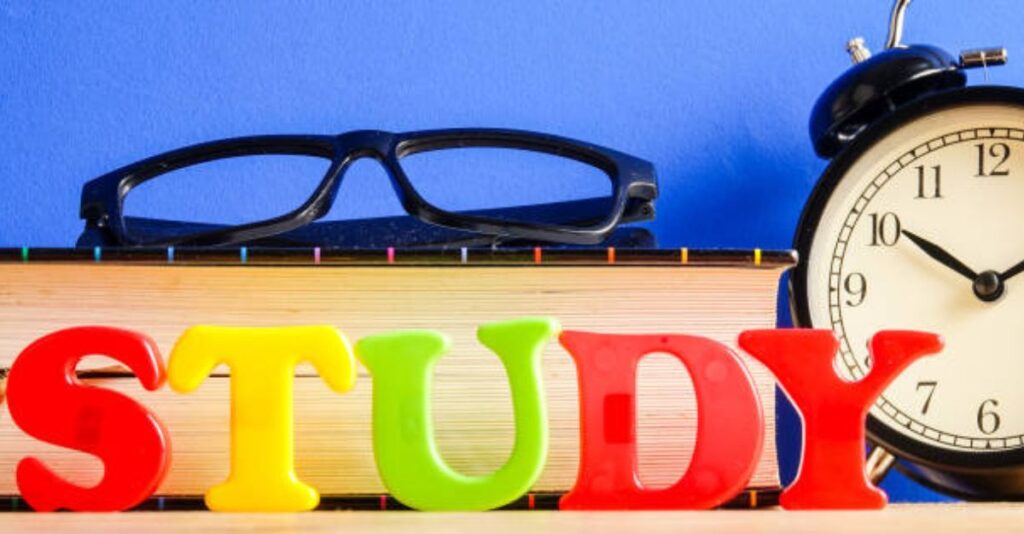 11 Cool Things to Do on a Sunday When You're Bored at Home