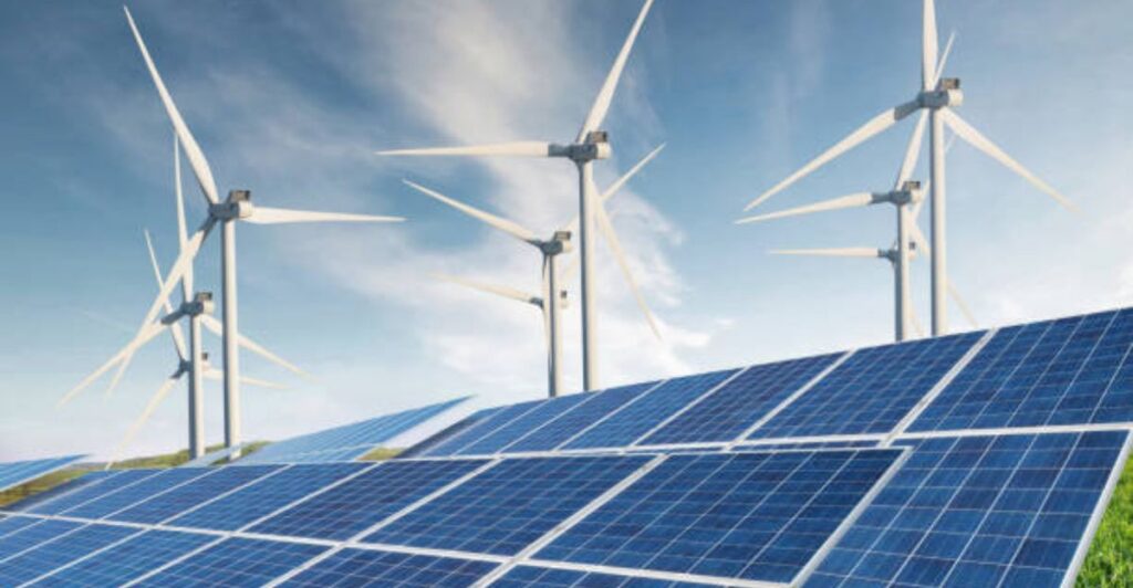10 Shocking Facts About Wind Turbines vs. Solar Panels