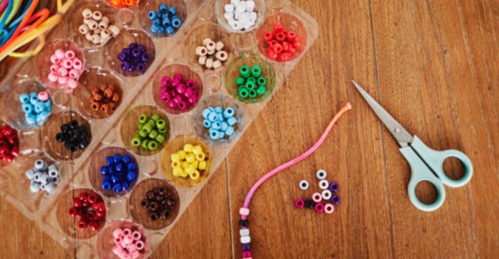 5 Fun Ways to Teach Kids How to Make Friendship Bracelets