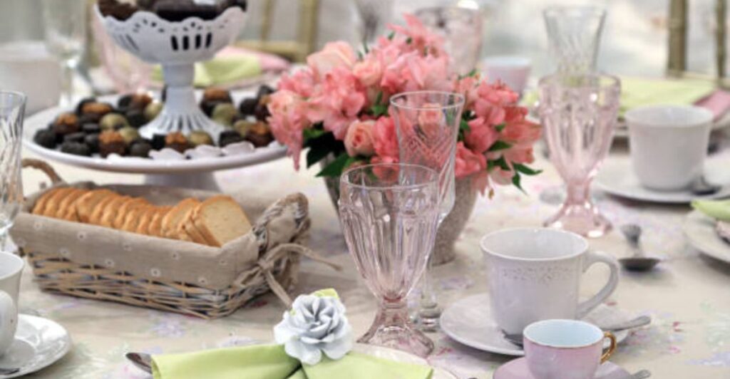 5 DIY Fairy Tea Party Setups Using Natural Materials