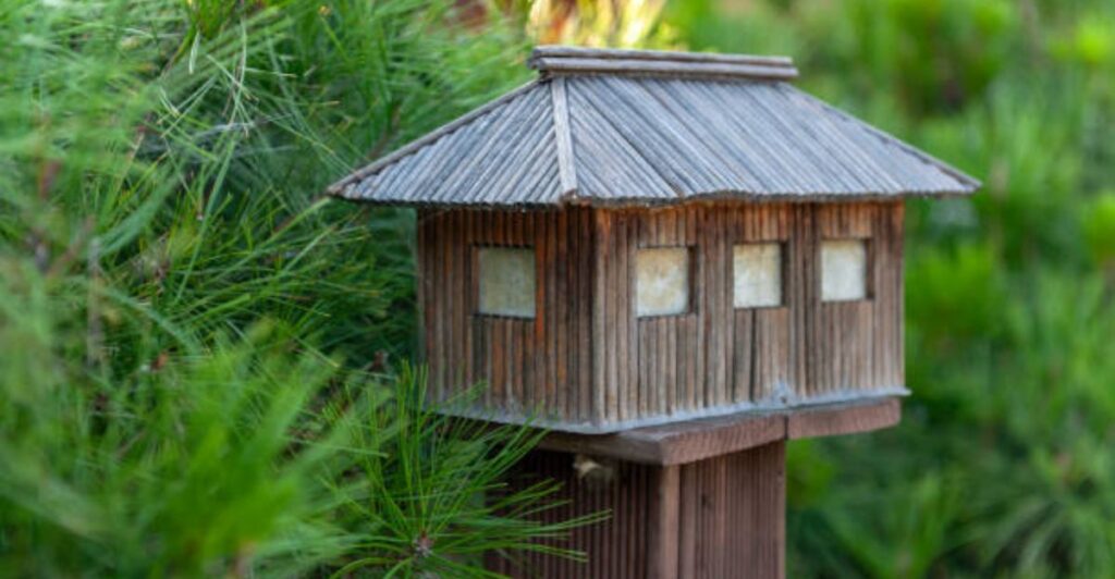 7 Creative Ways to Install Lantern Poles with Twigs & Bamboo Skewers