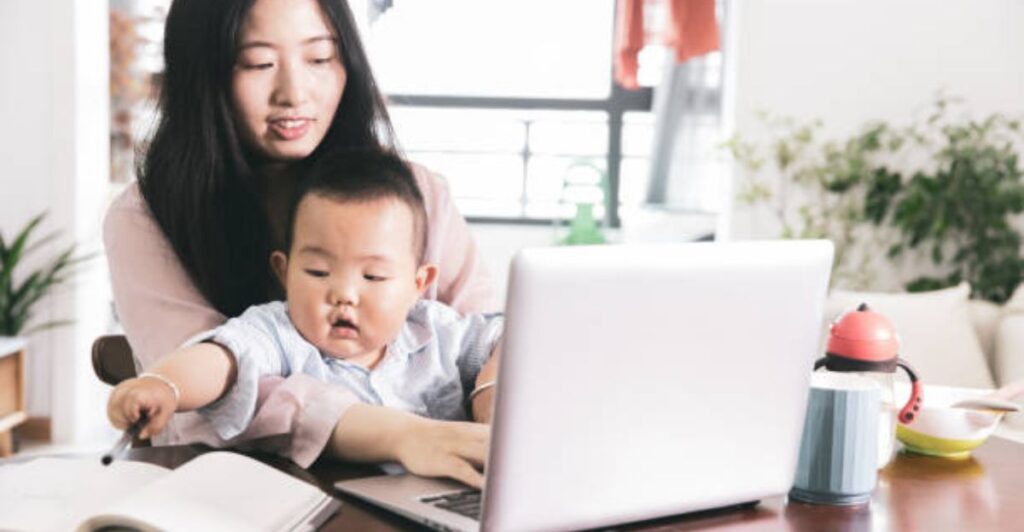 14 Ways Home Delivery Makes Life Easier for Working Parents