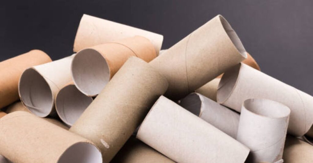 4 Smart Ways to Reuse Old Bathroom Fixtures in Your Garden