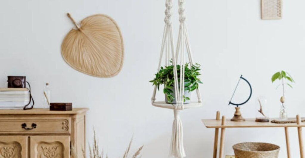 Discover 6 Inspiring Vertical Hanging Garden Styles for 2026!