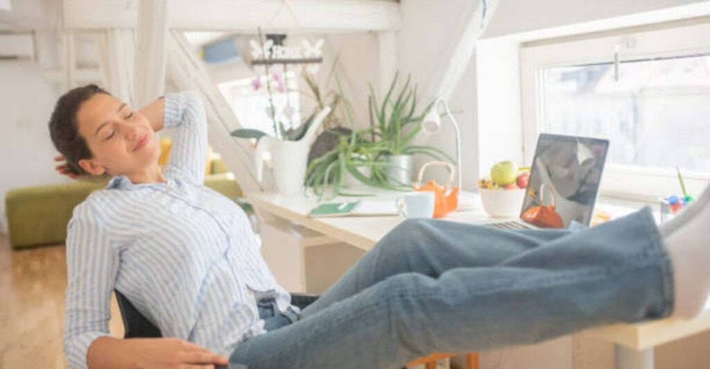 11 Home Design Tips to Create Perfect Work and Relaxation Zones